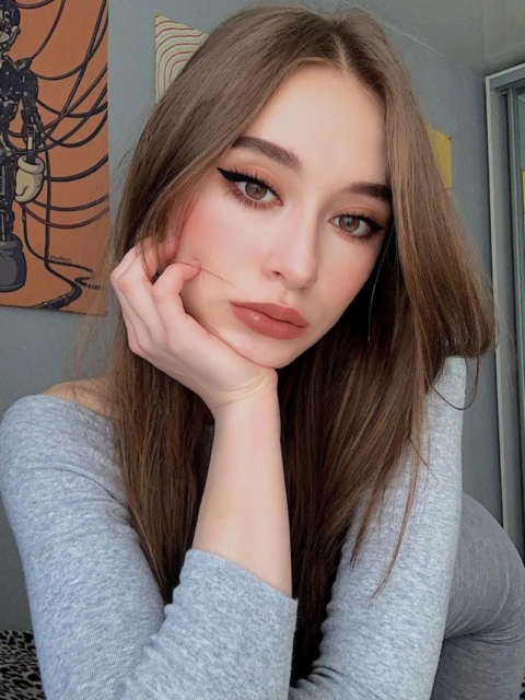 Марина - cекс и интим услуги у метро Гостиный Двор за 8000 р. час, телефон +7(981)214-21-80 - фото 2